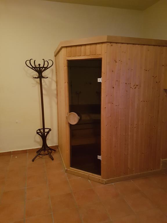 לינה וארוחת בוקר Szatymaz 100 Eves Fogado מראה חיצוני תמונה